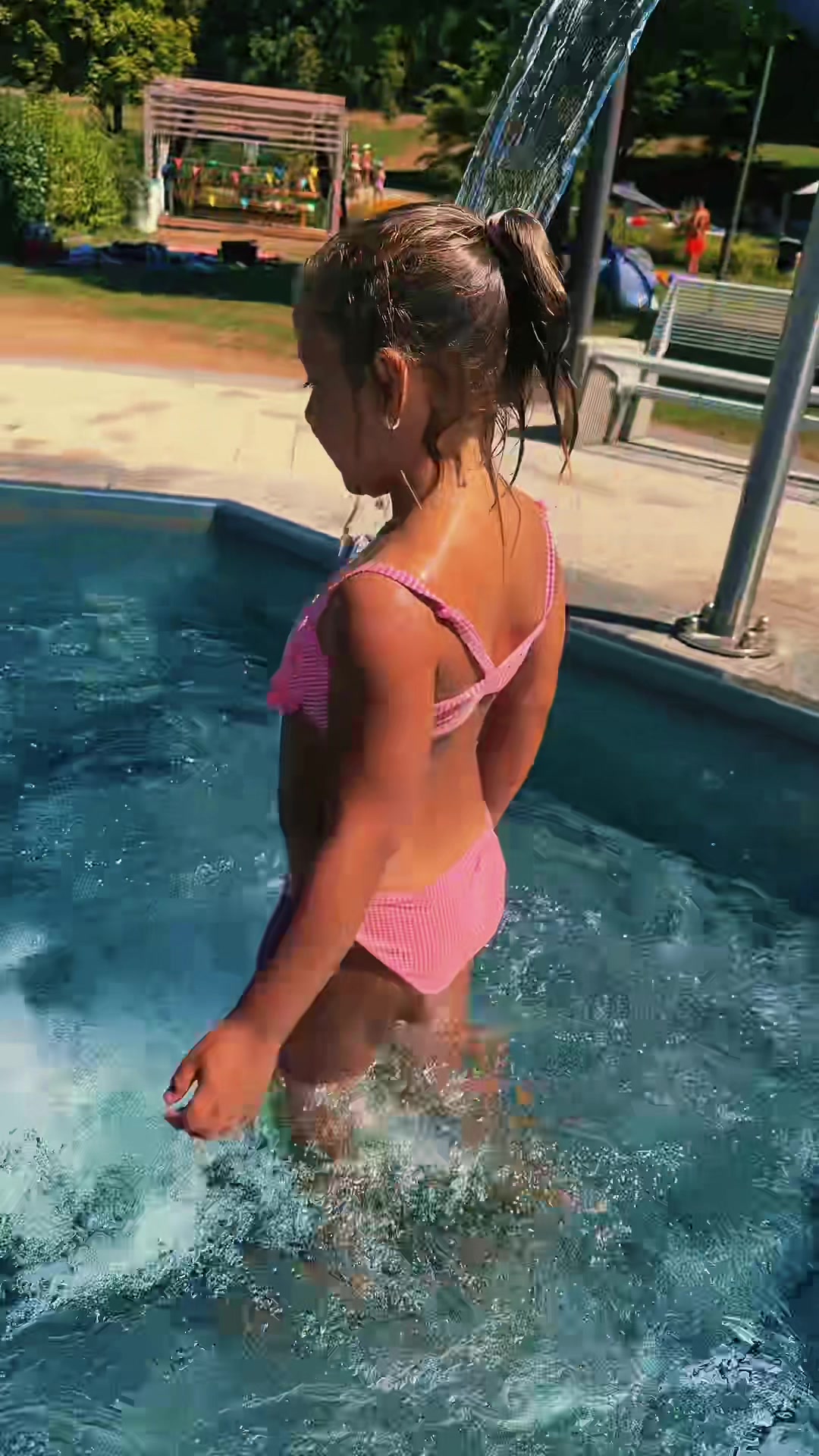 @chloehopeofficial
