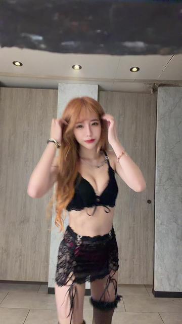 @米娜