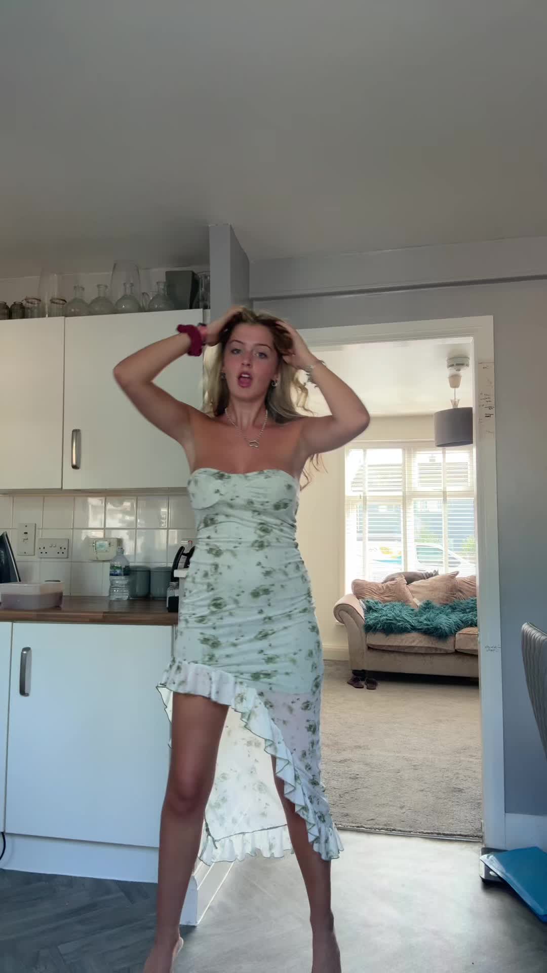 @🤟🤟