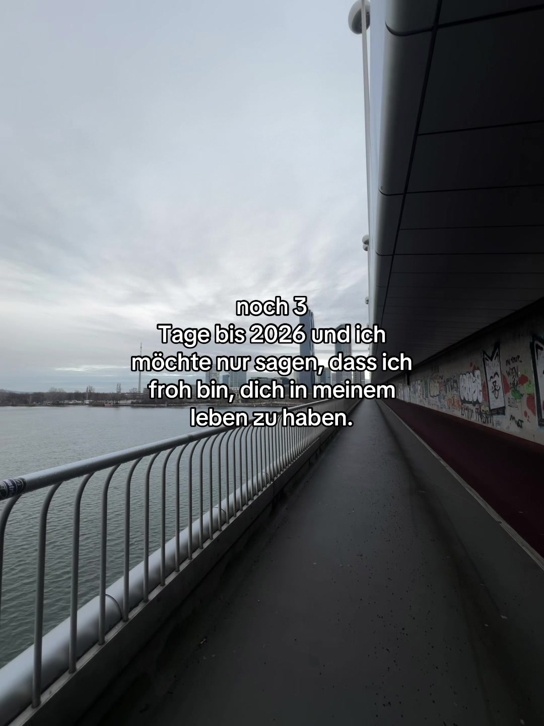 @Mo🫂