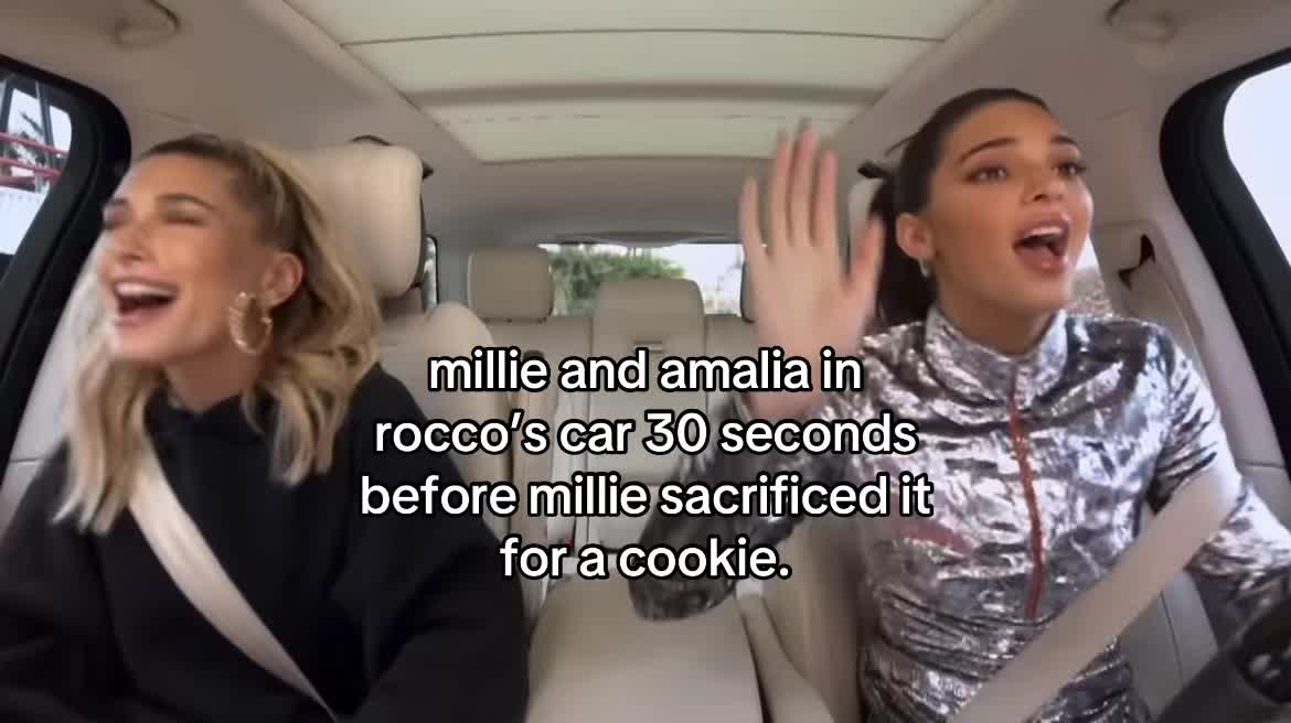 @ari🎀