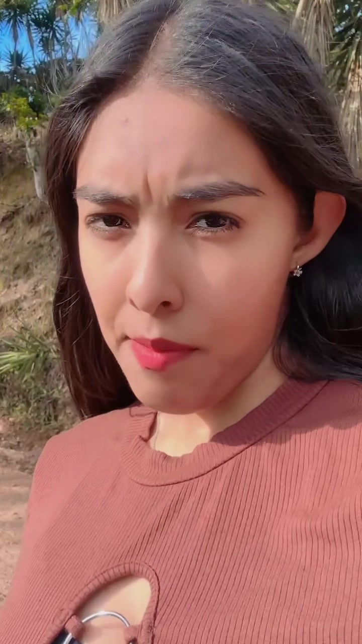 @𝐋𝐮𝐜𝐲🧝🏼&zwj;♀️