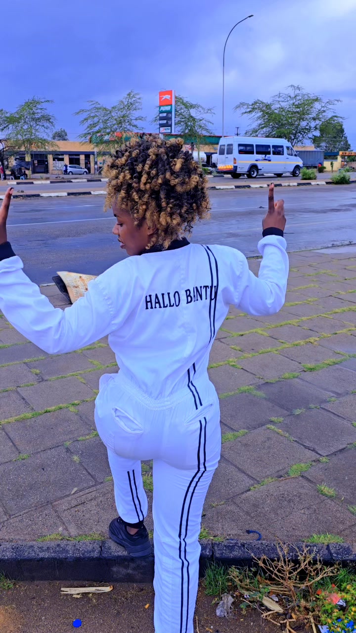 @Smile#41🇿🇼❤️💯