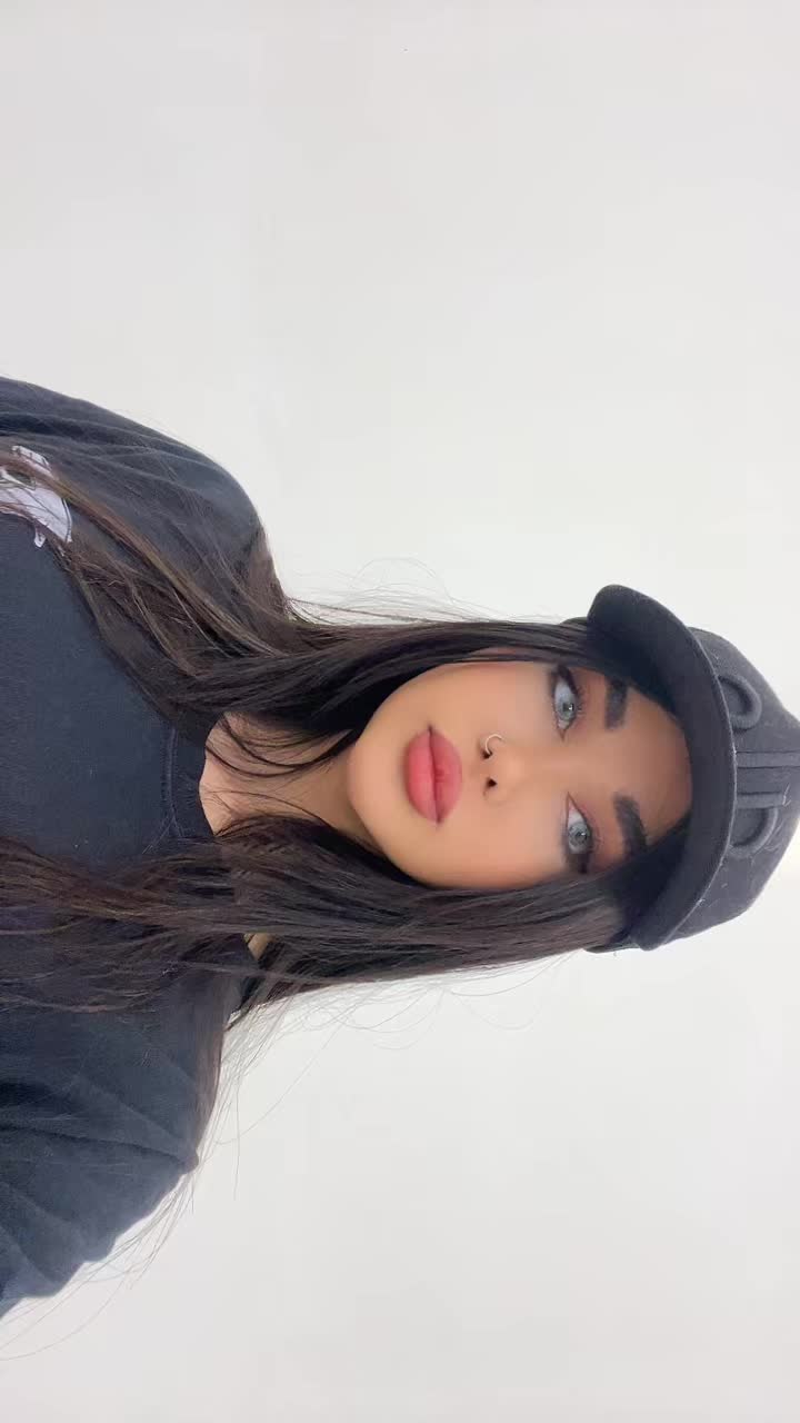 @donyaafsharr