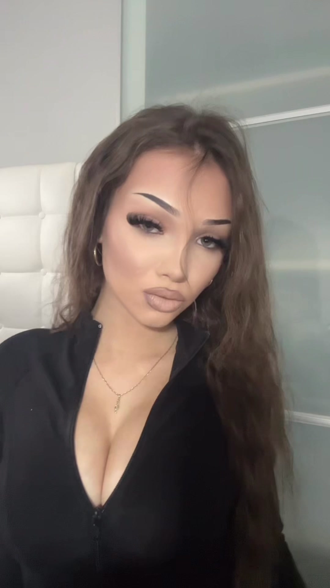 @Nixi