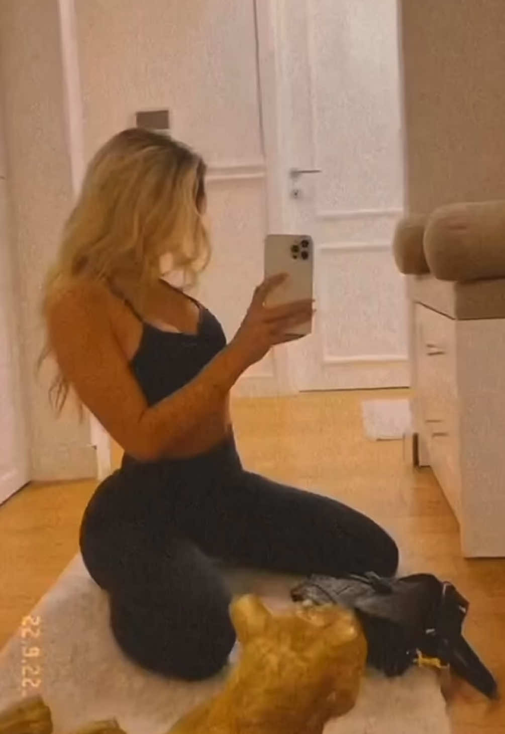 @Emaaxx