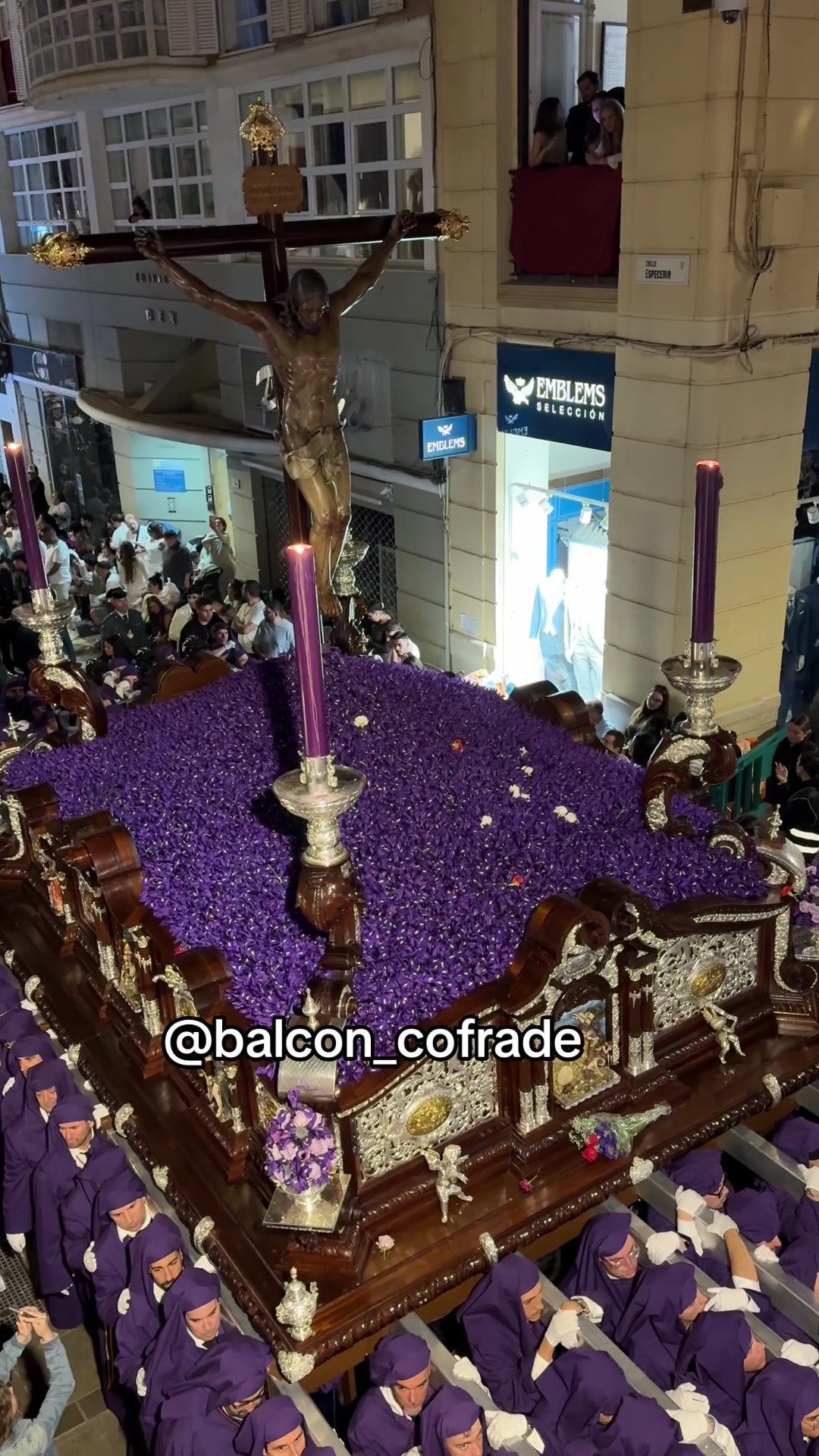 @Balcon_cofrade
