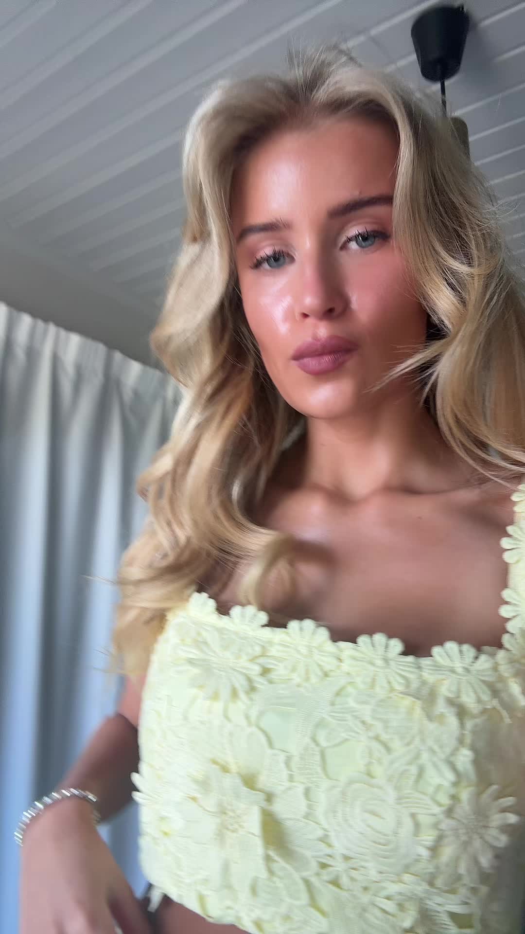 @Izabella