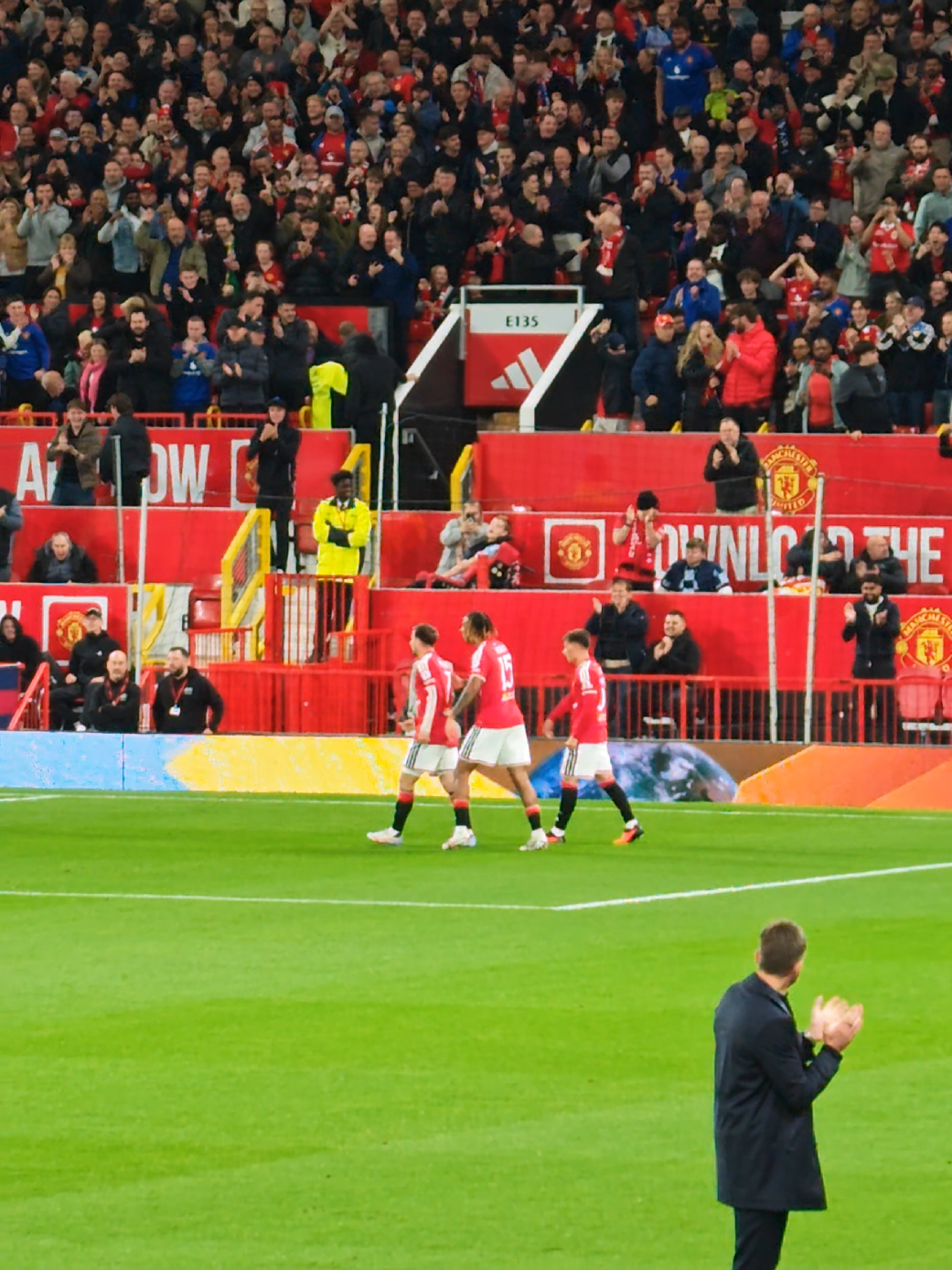 @Manchester United Dugout