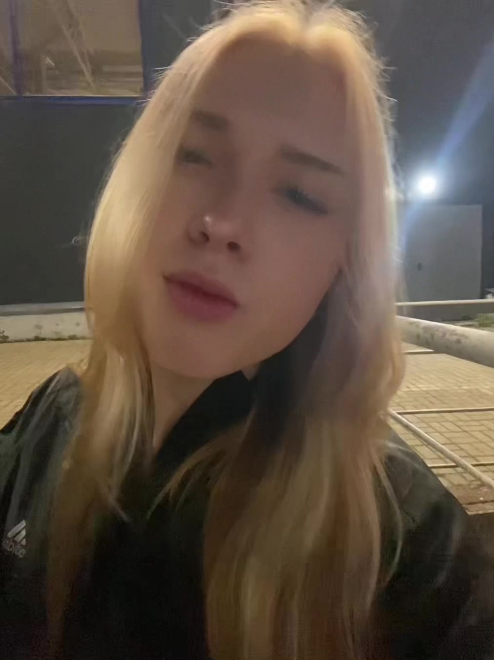 @_wwikss1