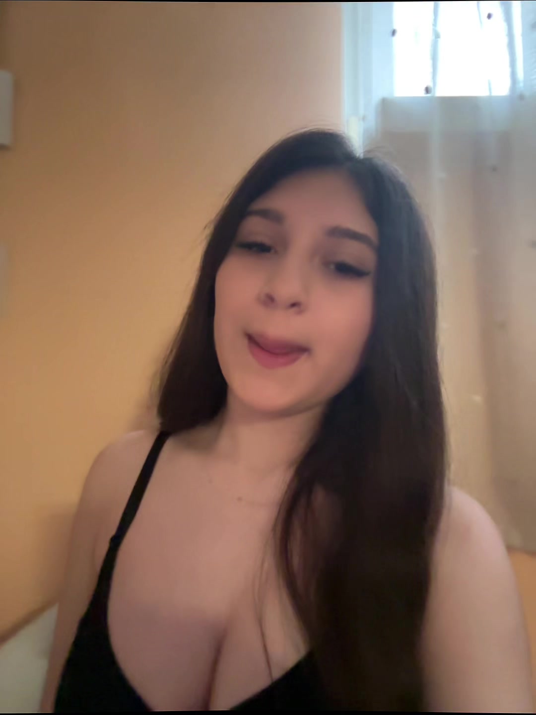 @nikol_zgs
