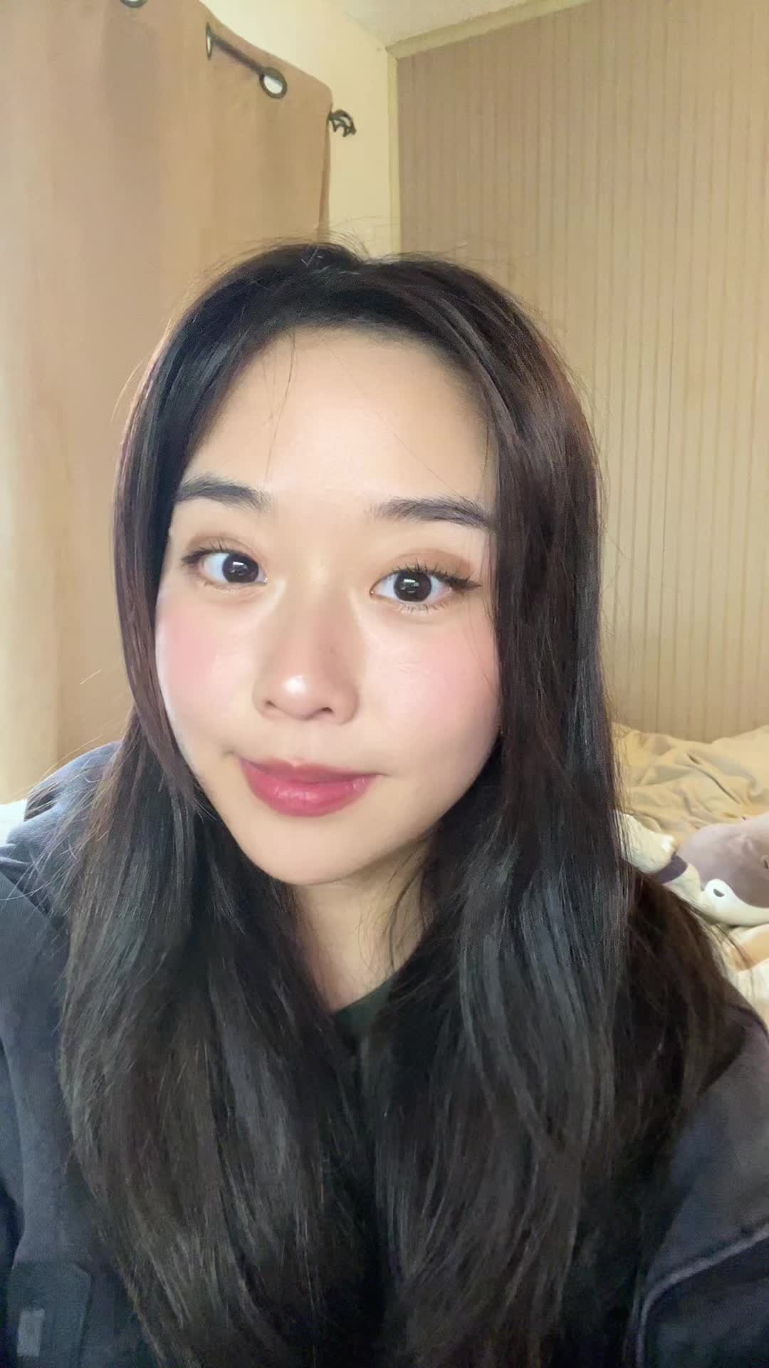 @Emi🌸