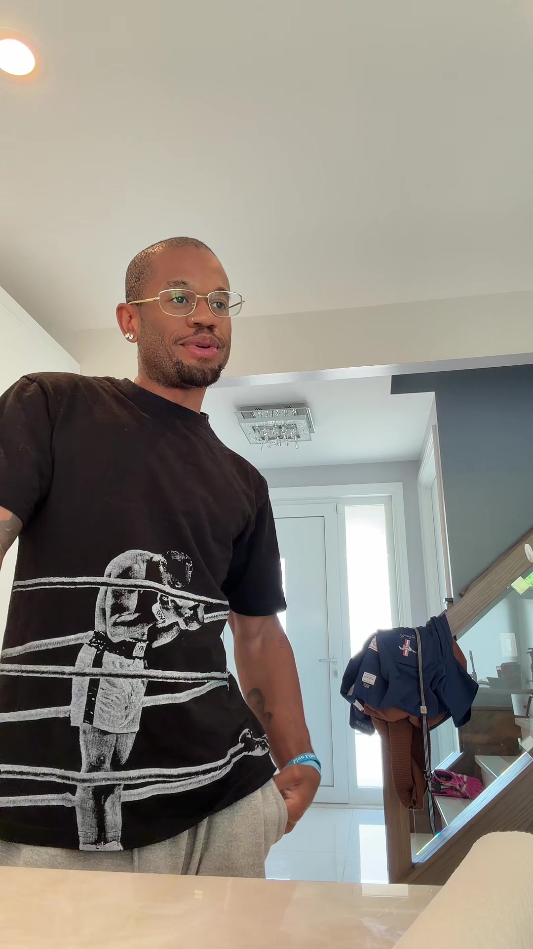 @MeechOnMars