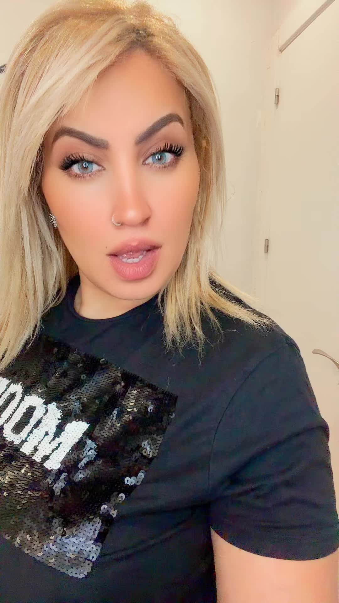 @Sara_espa&ntilde;a