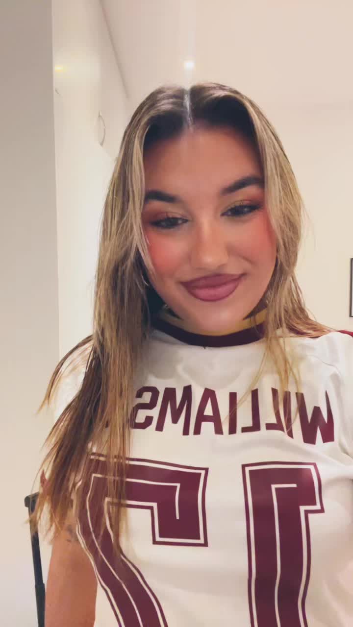 @Alba🕷️