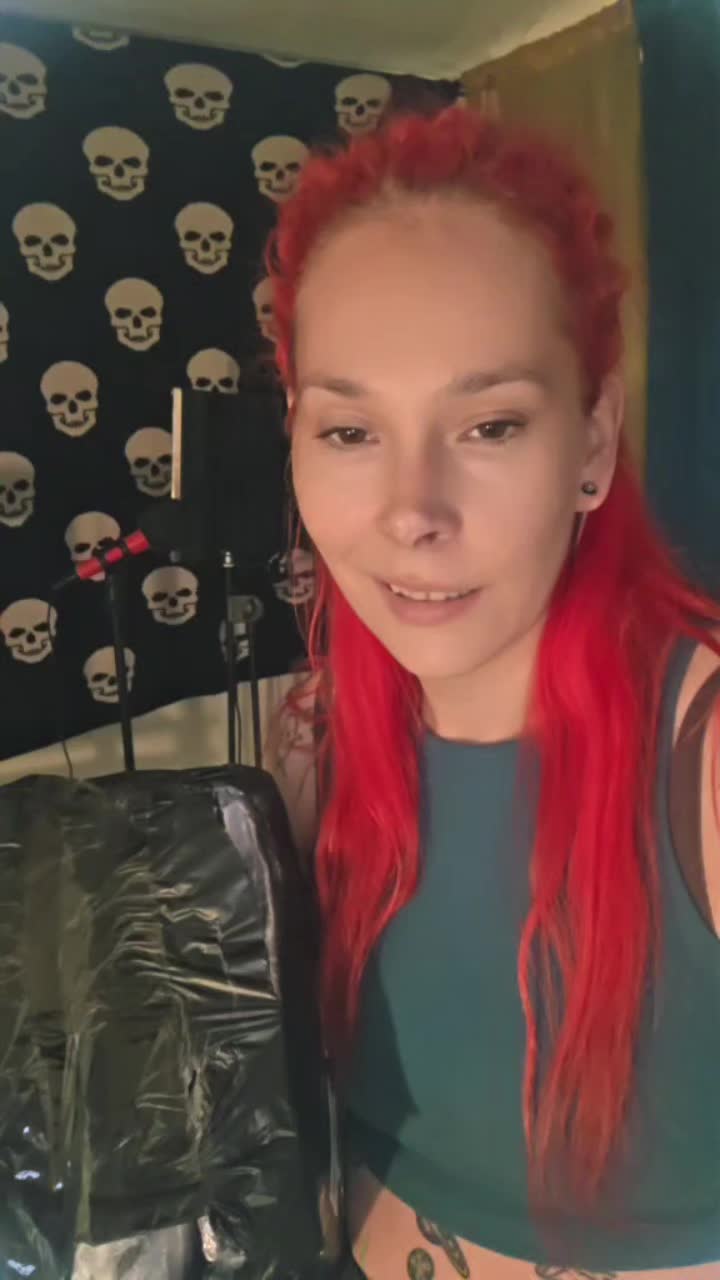@Mombie1991
