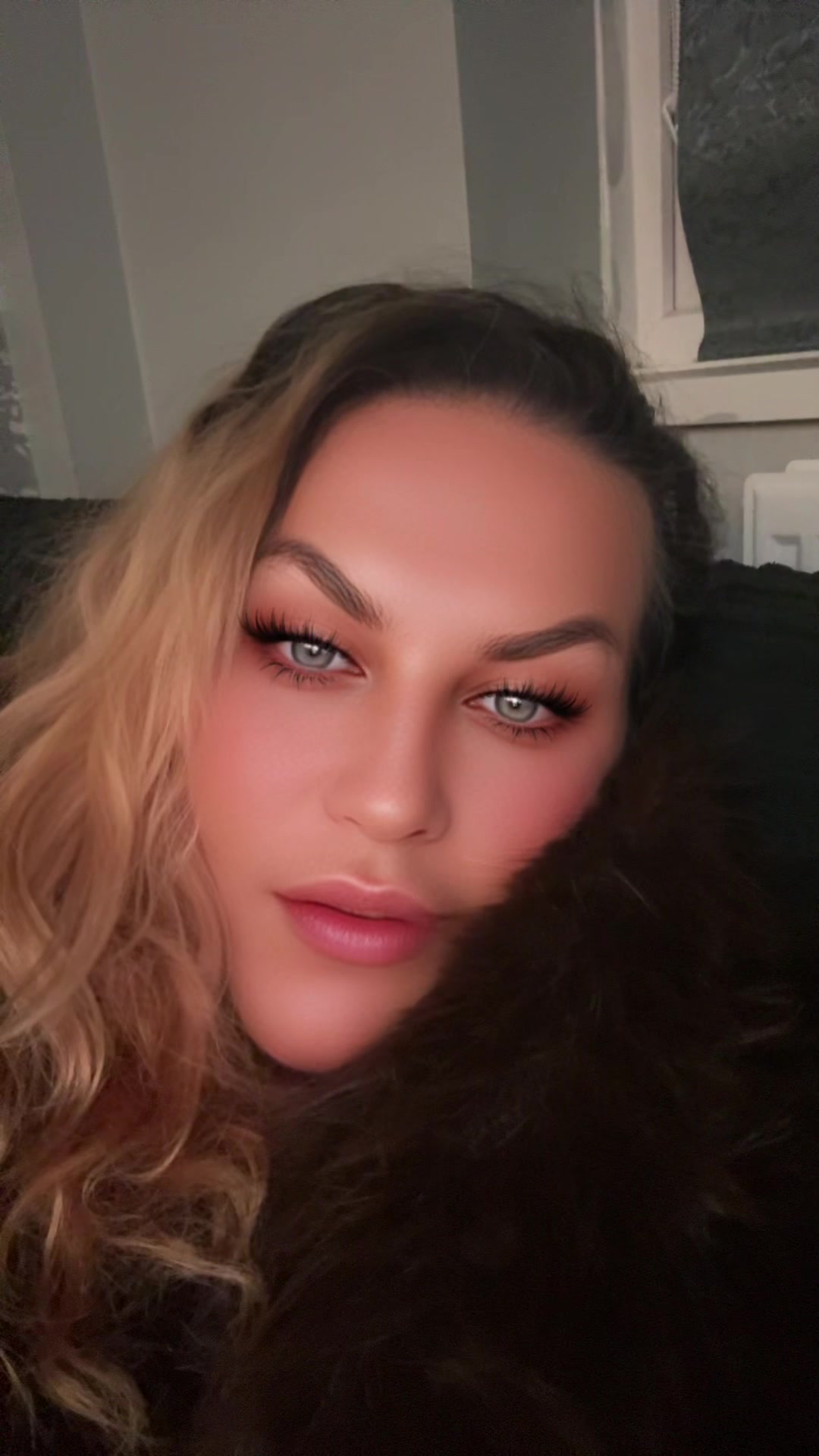 @rozzisarmy_