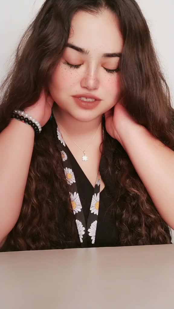 @Özge💫