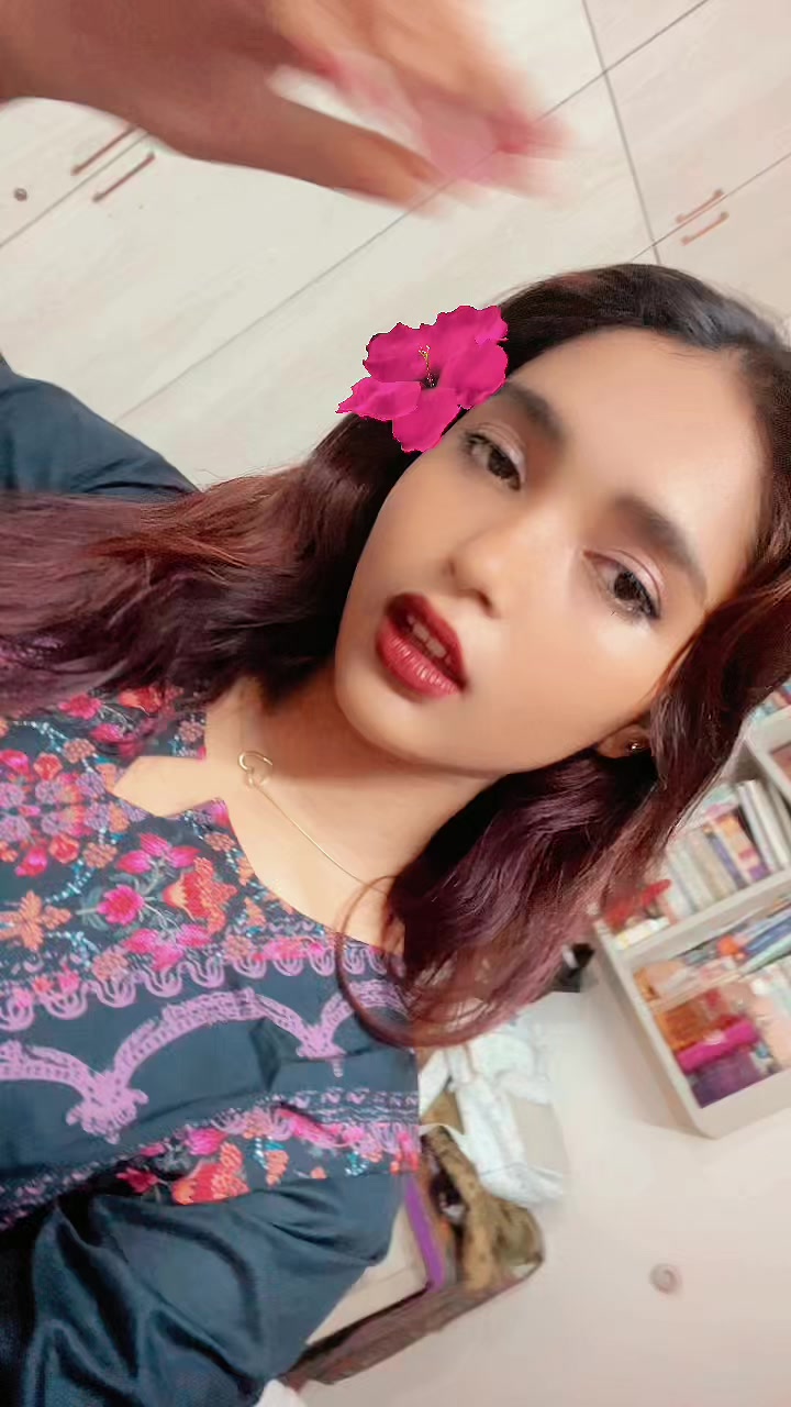 @Ameeraaa🎀