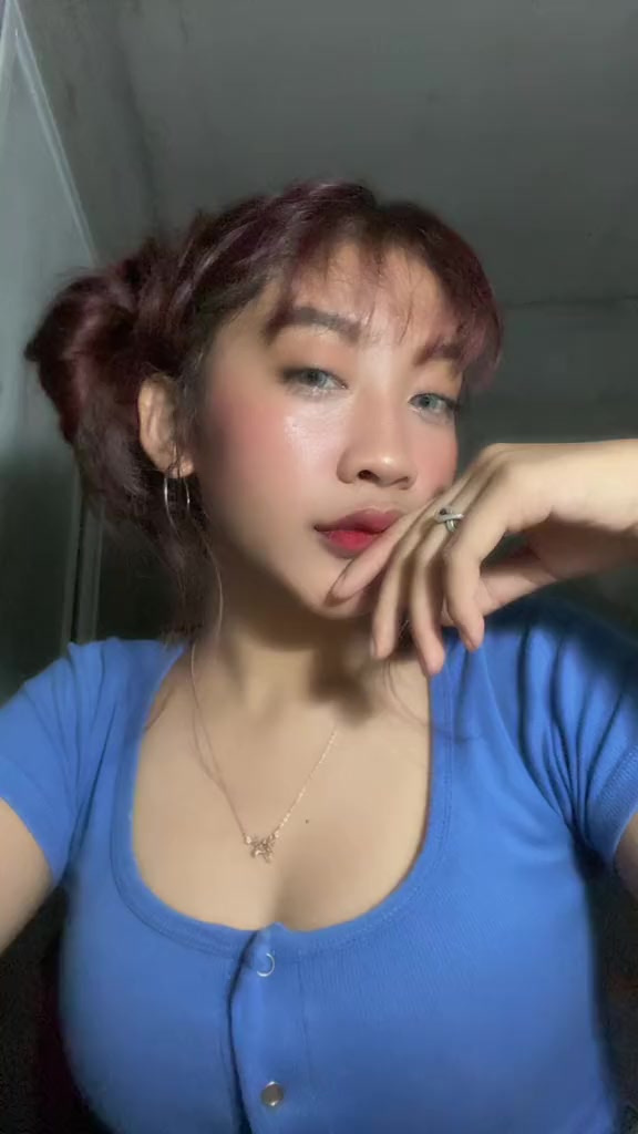 @⋆˚࿔ 𝐡𝐢𝐦𝐢𝐤𝐨 𝜗𝜚˚⋆