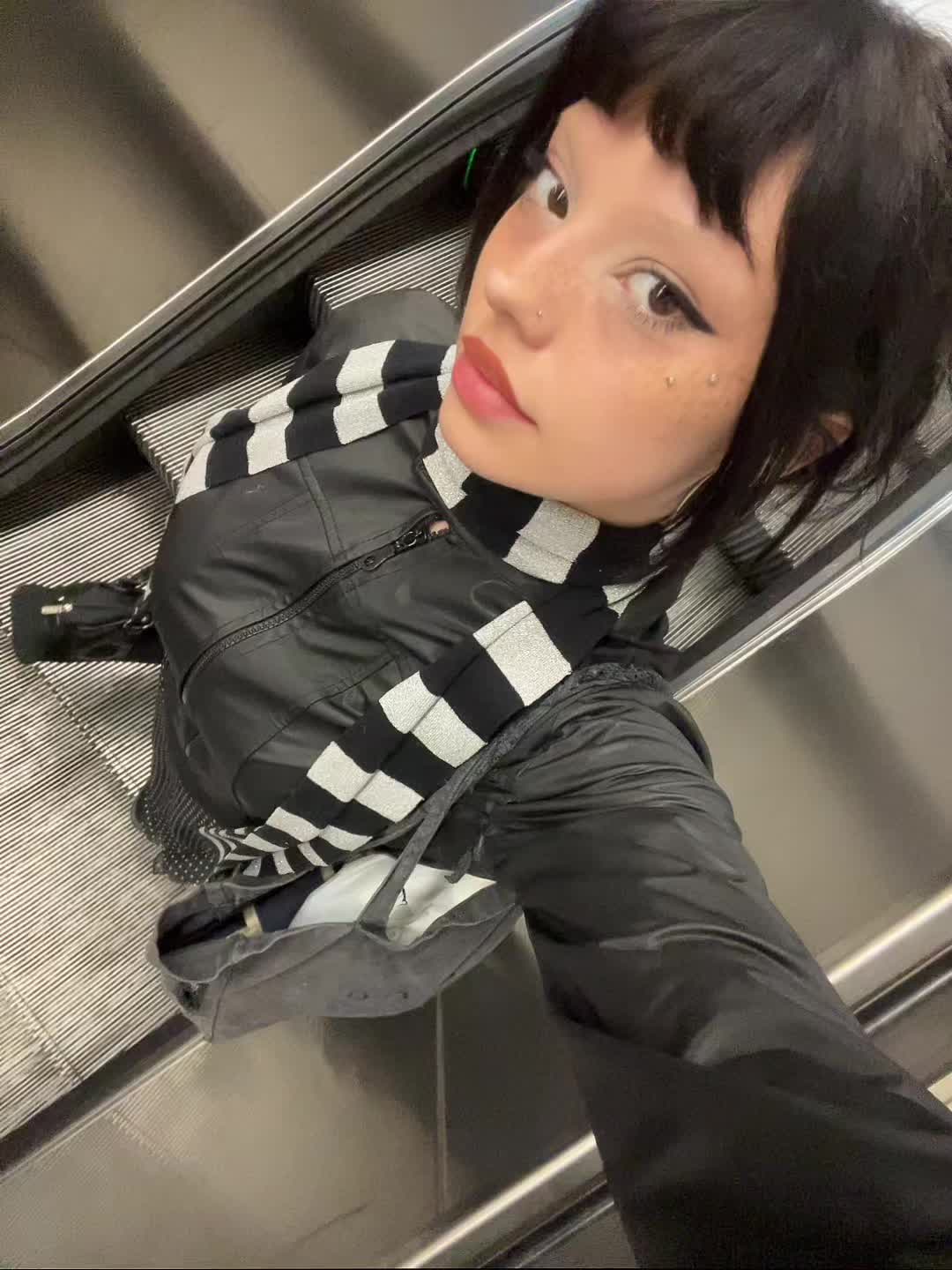 @lilysbl00ming