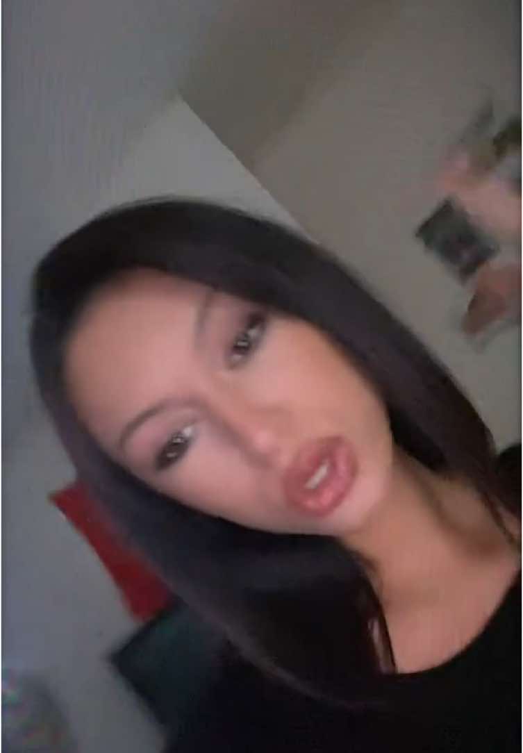 @Ophélie Sch