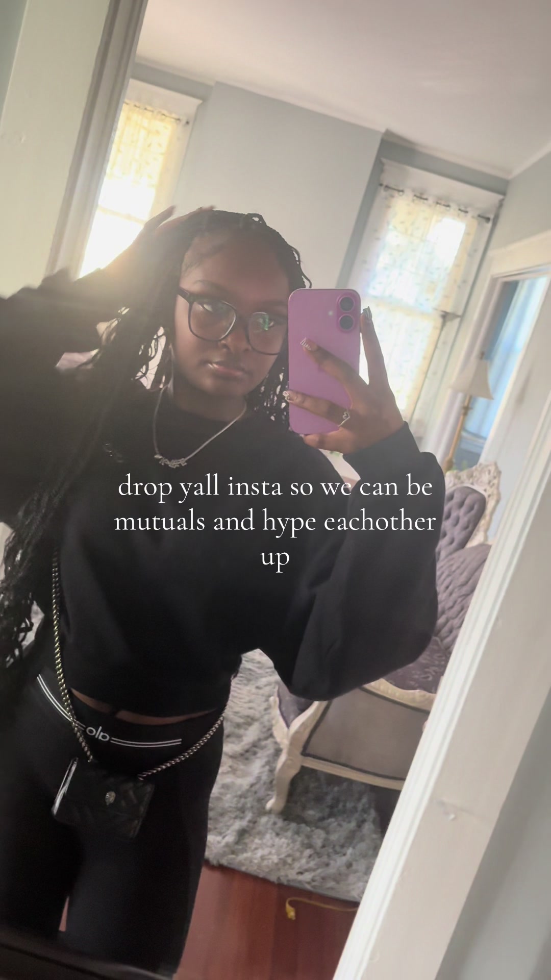 @⃟