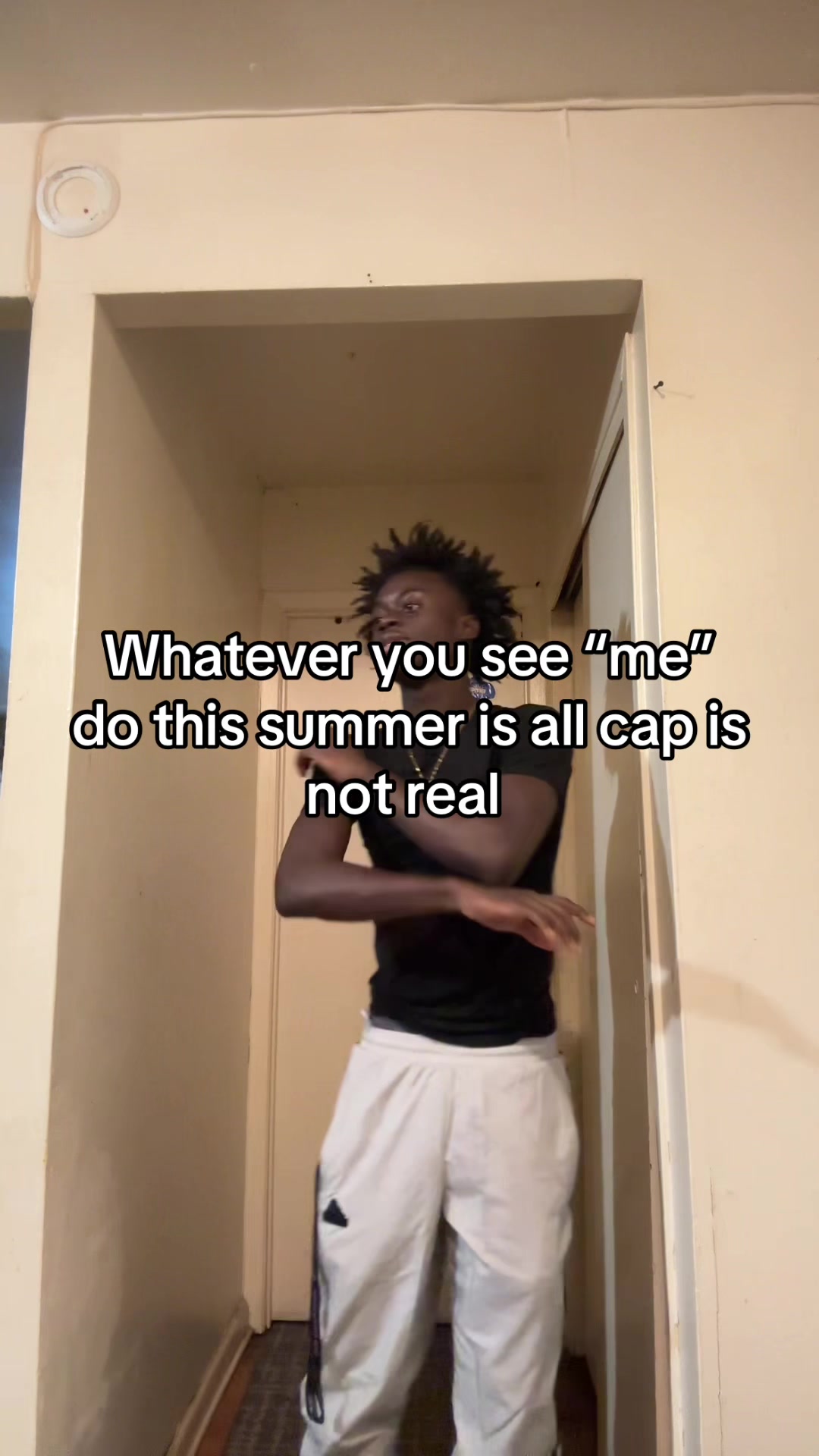 @Theyluv._Mo