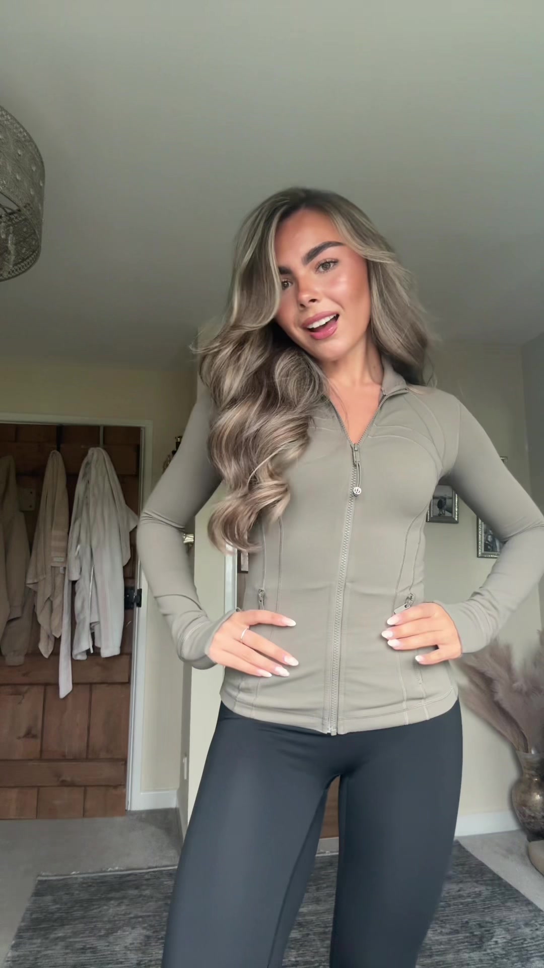 @darcidobson