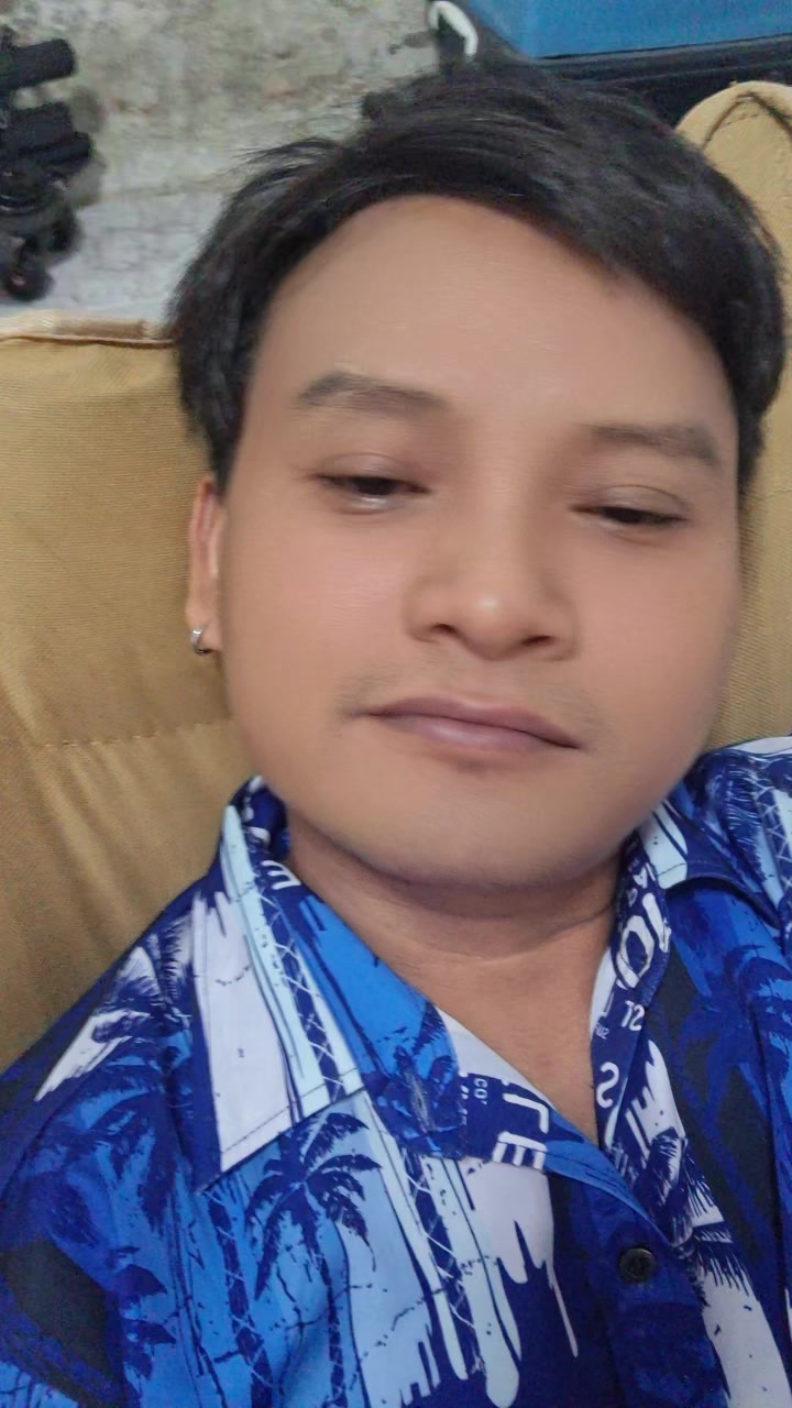 @win kyaw Aung๐๐๐๐๐