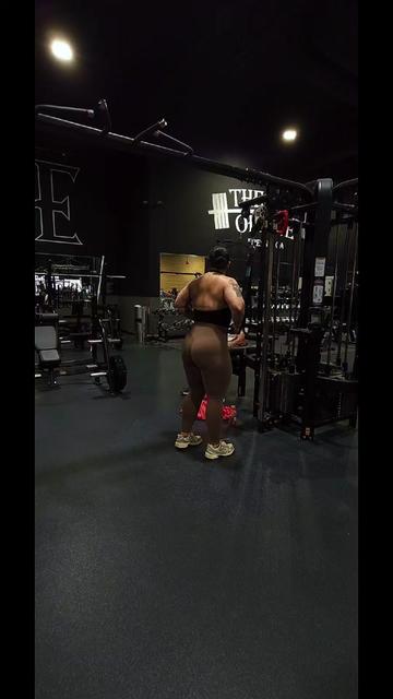 @Blk.heart.Dee