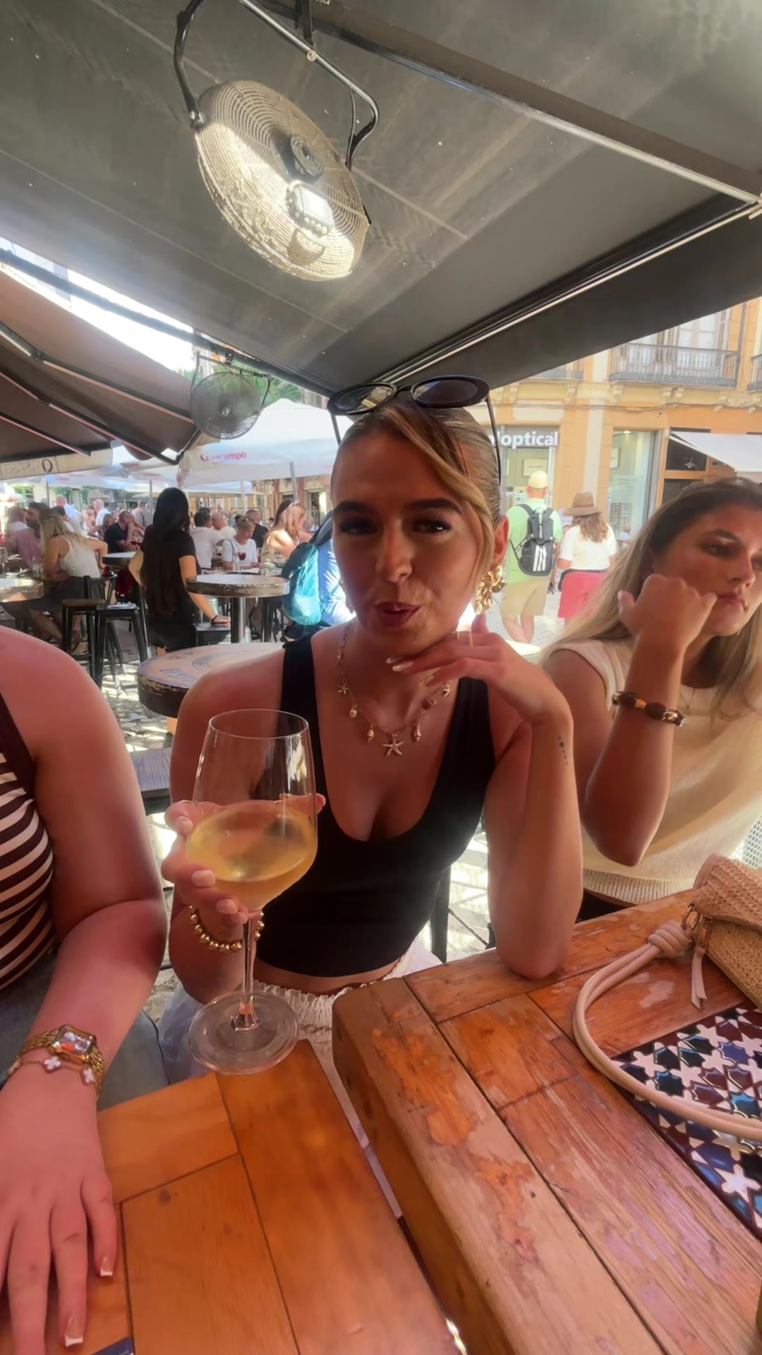 @bethanylouise