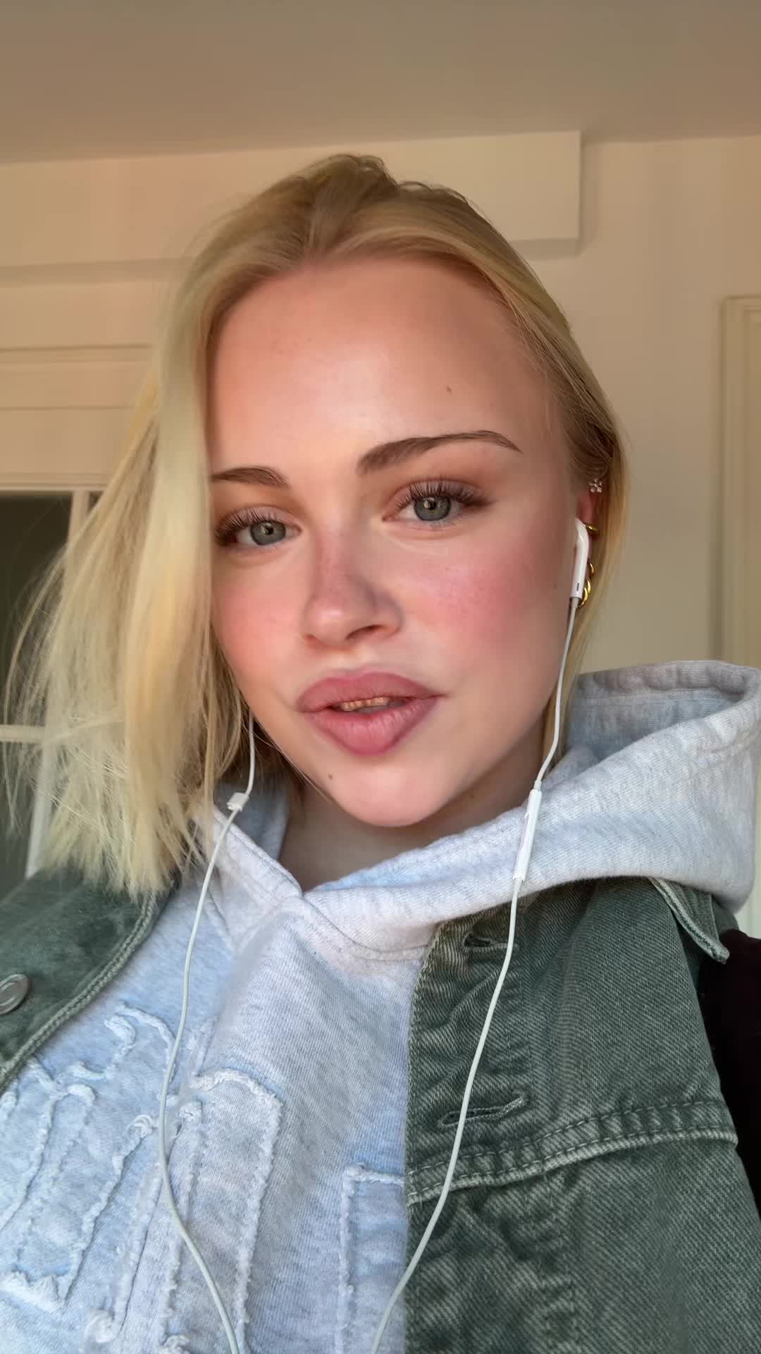 @sarah