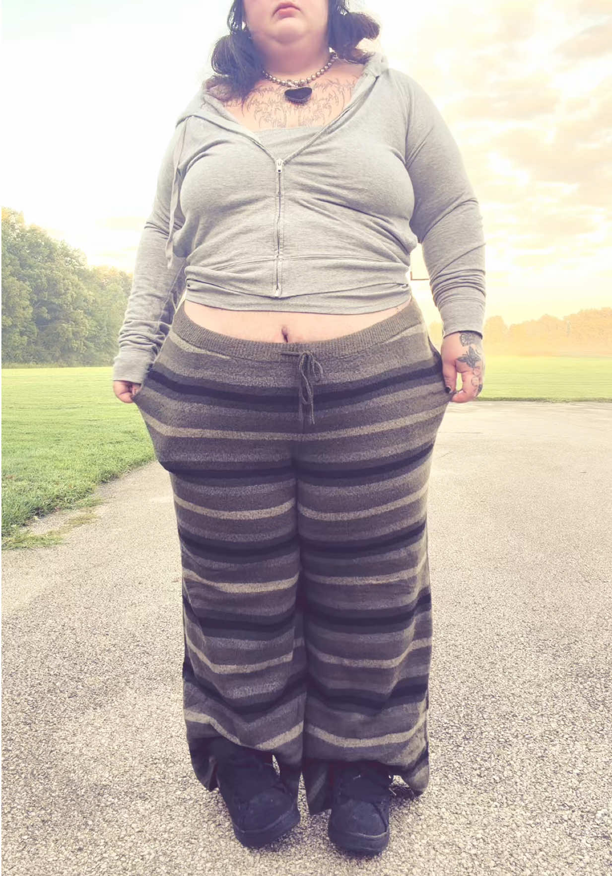@𝓼𝓾𝓶𝓷𝓮𝓻 𝓱𝓸𝔀𝓮𝓵𝓵𝓼