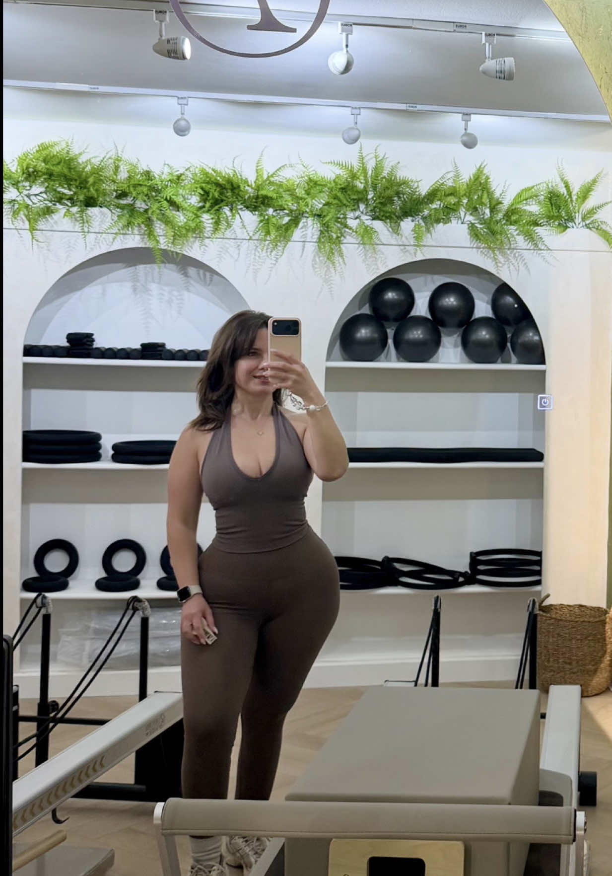 @pilateswithdiren