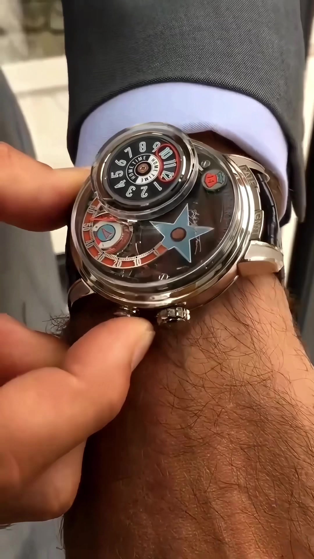 @watch_time_traveler