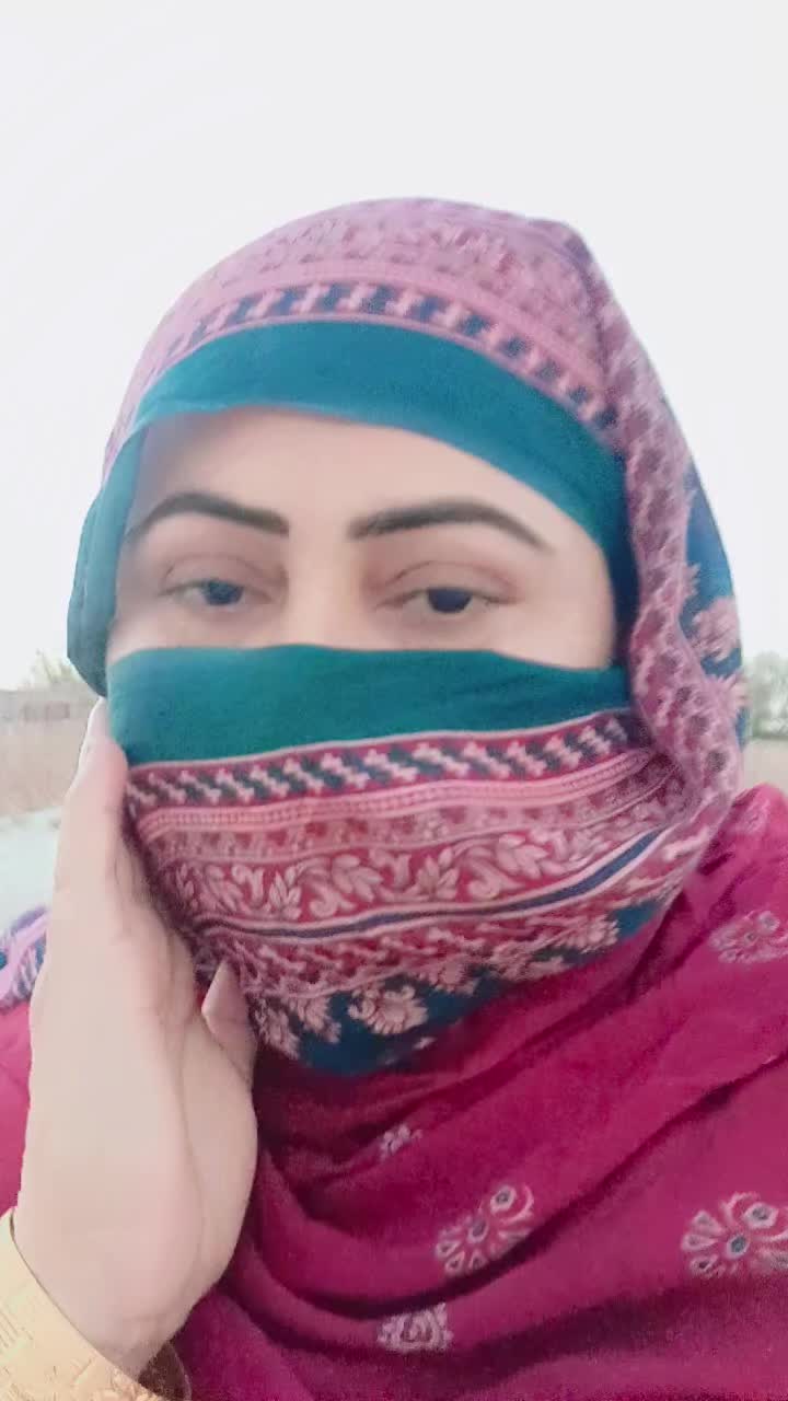 @Rabia Khan