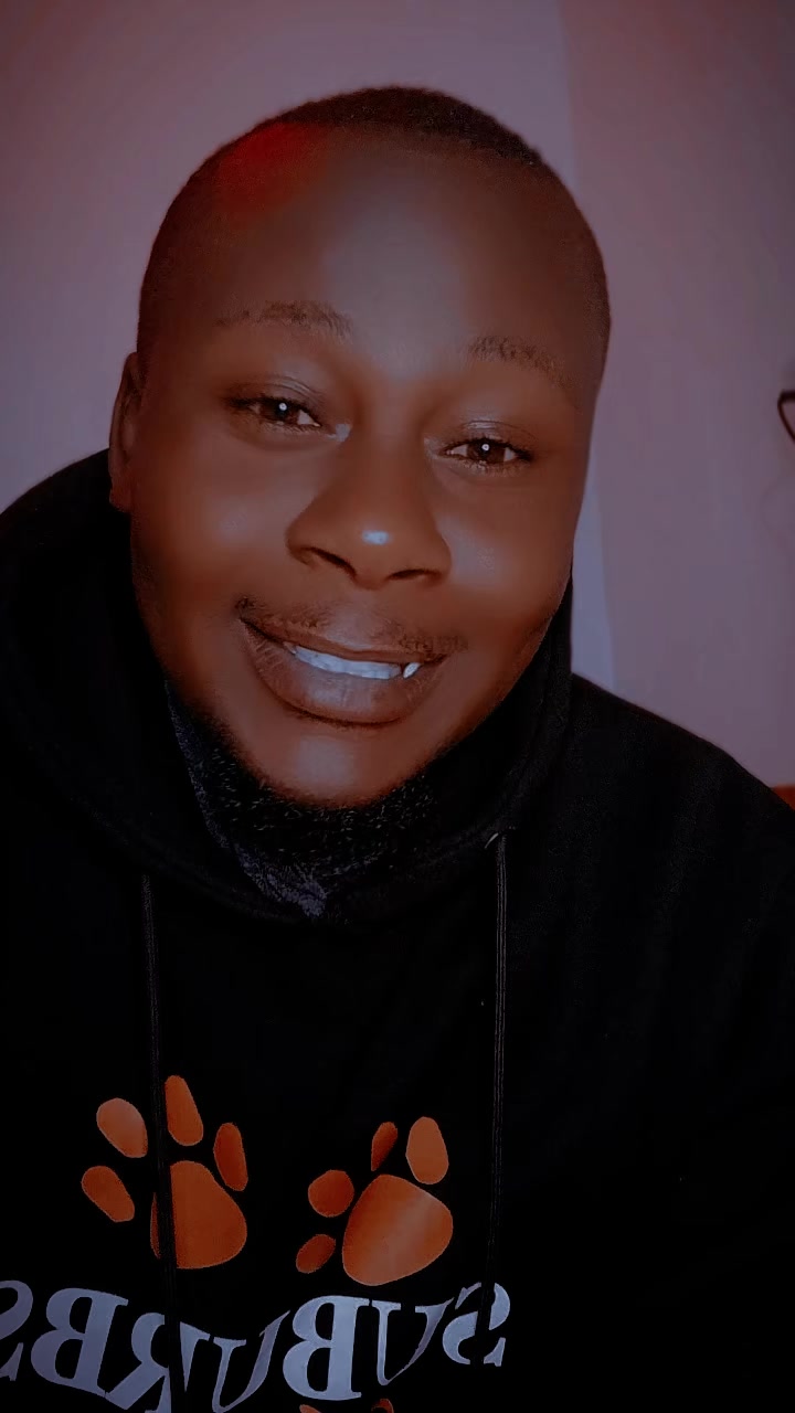 @Teddy🇱🇷