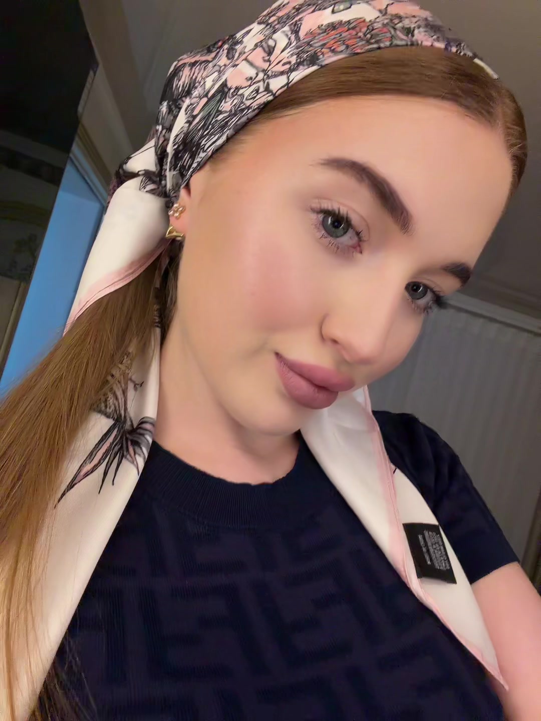 @AMINA