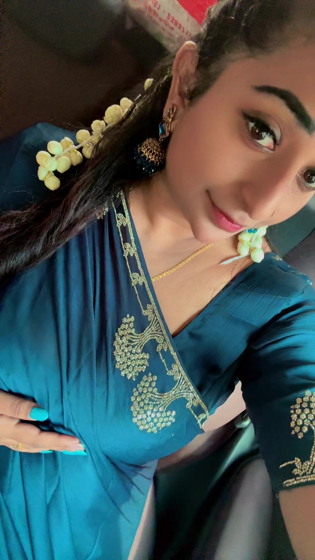 @Thehellgirl23