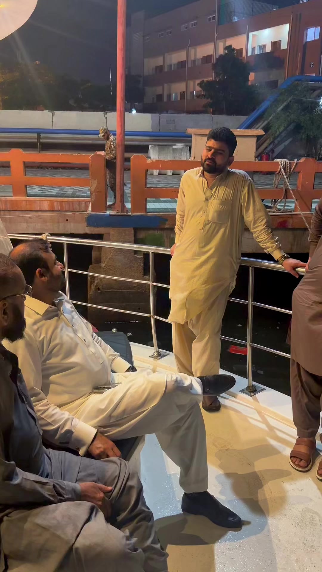 @SIAWAL KHAN JADOON