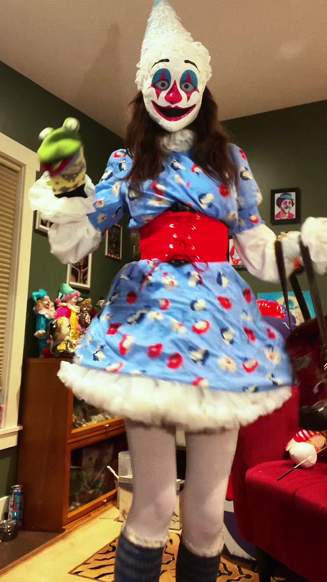 @clownlady