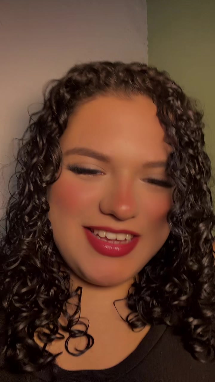@Vitória Mattoso