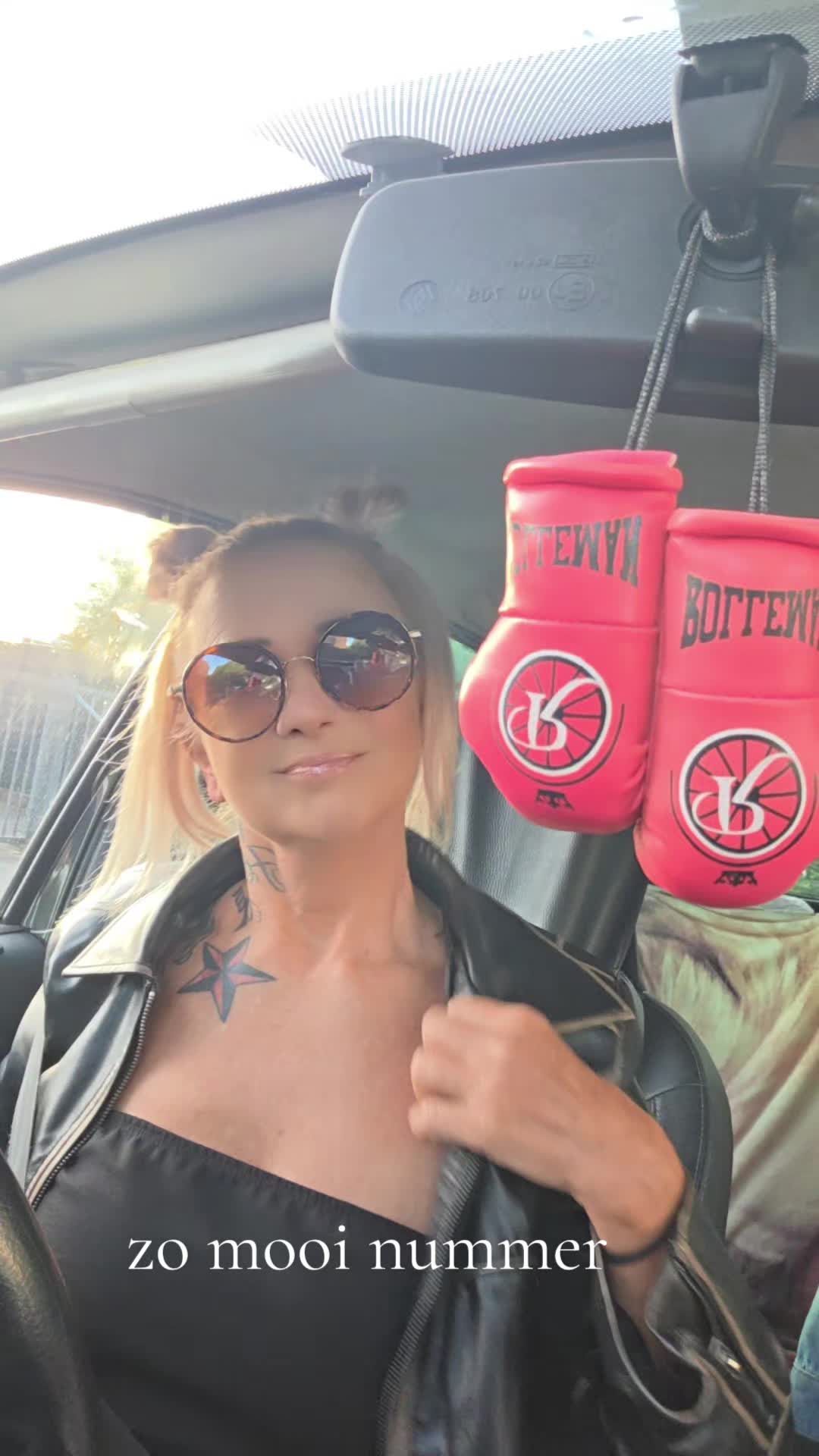 @Anneshartje