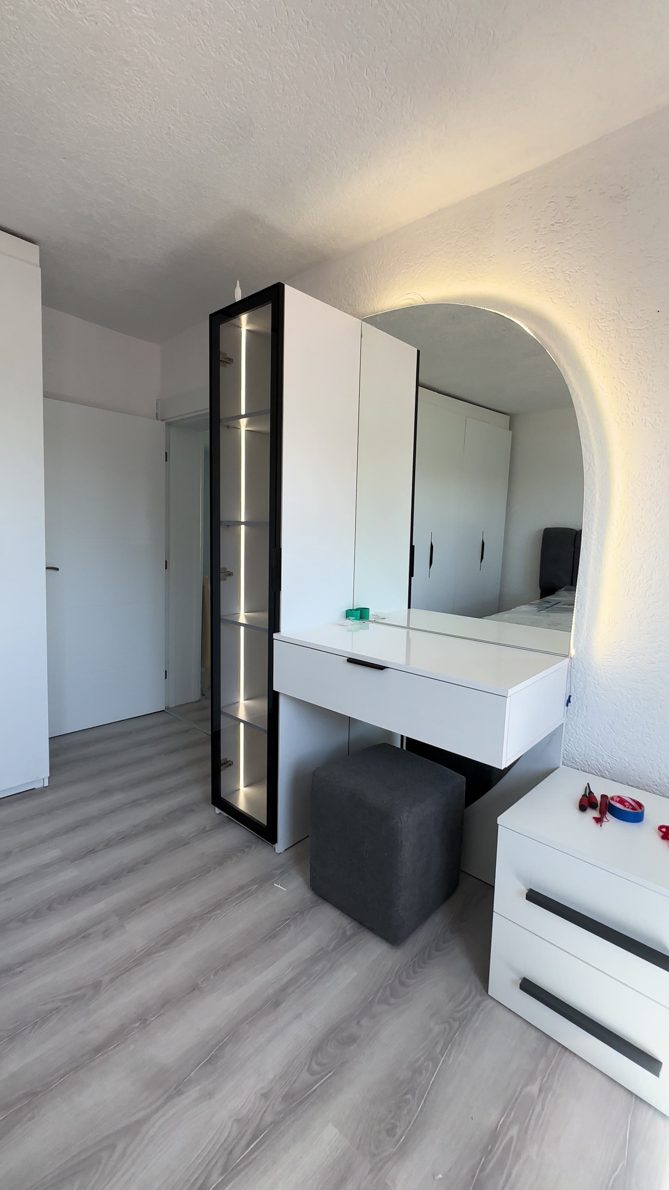 @Mobilje Home Decor