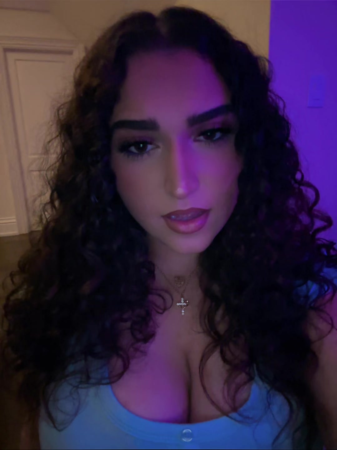 @Melika🩵