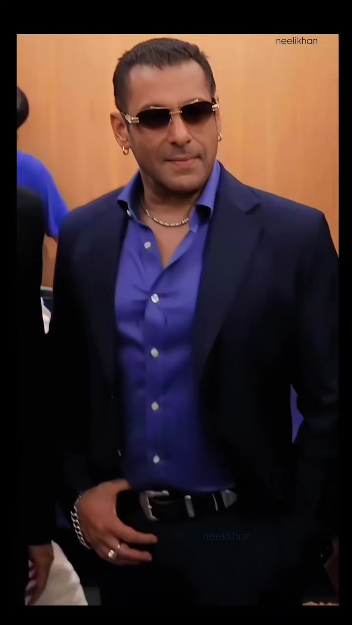 @neelikhan