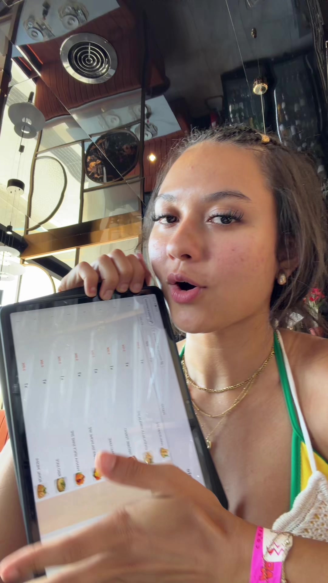 @youngqueenzbb