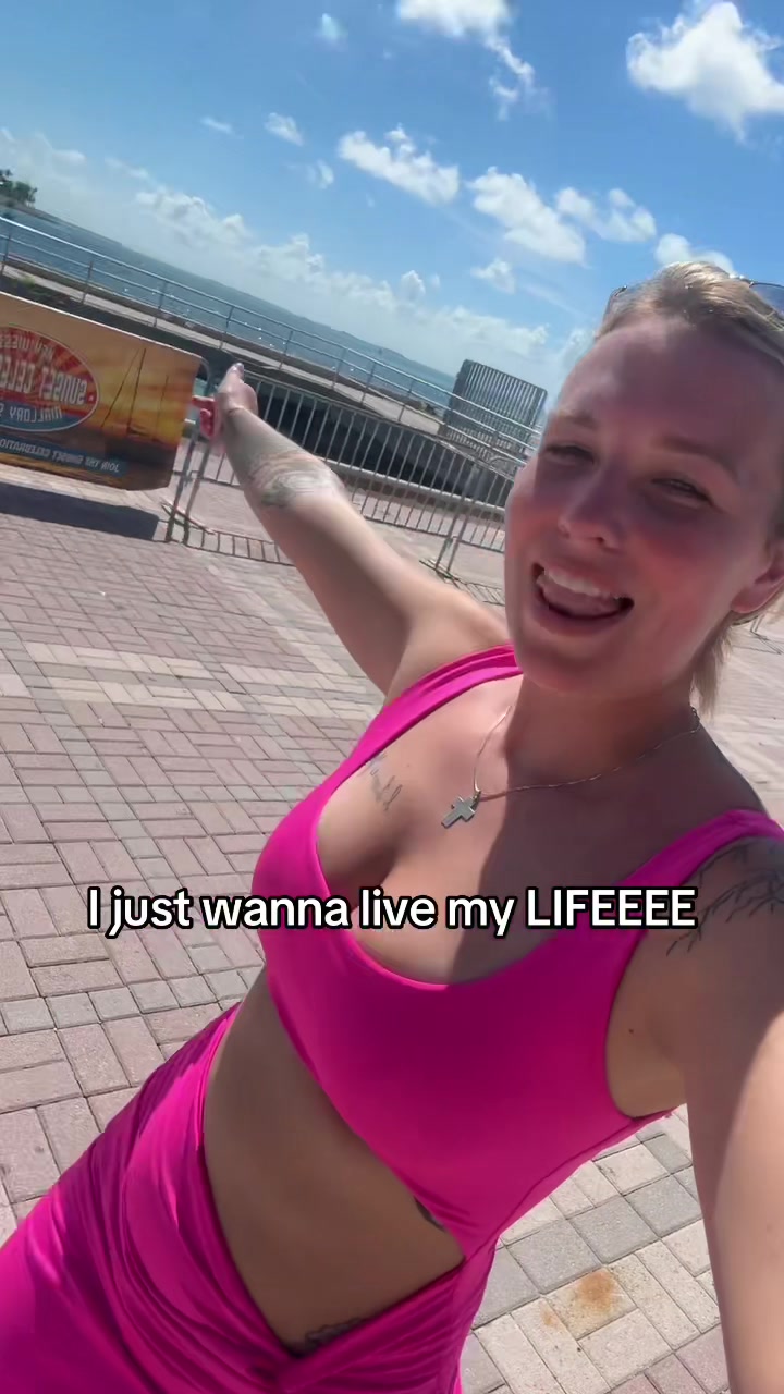 @Teegan🦋