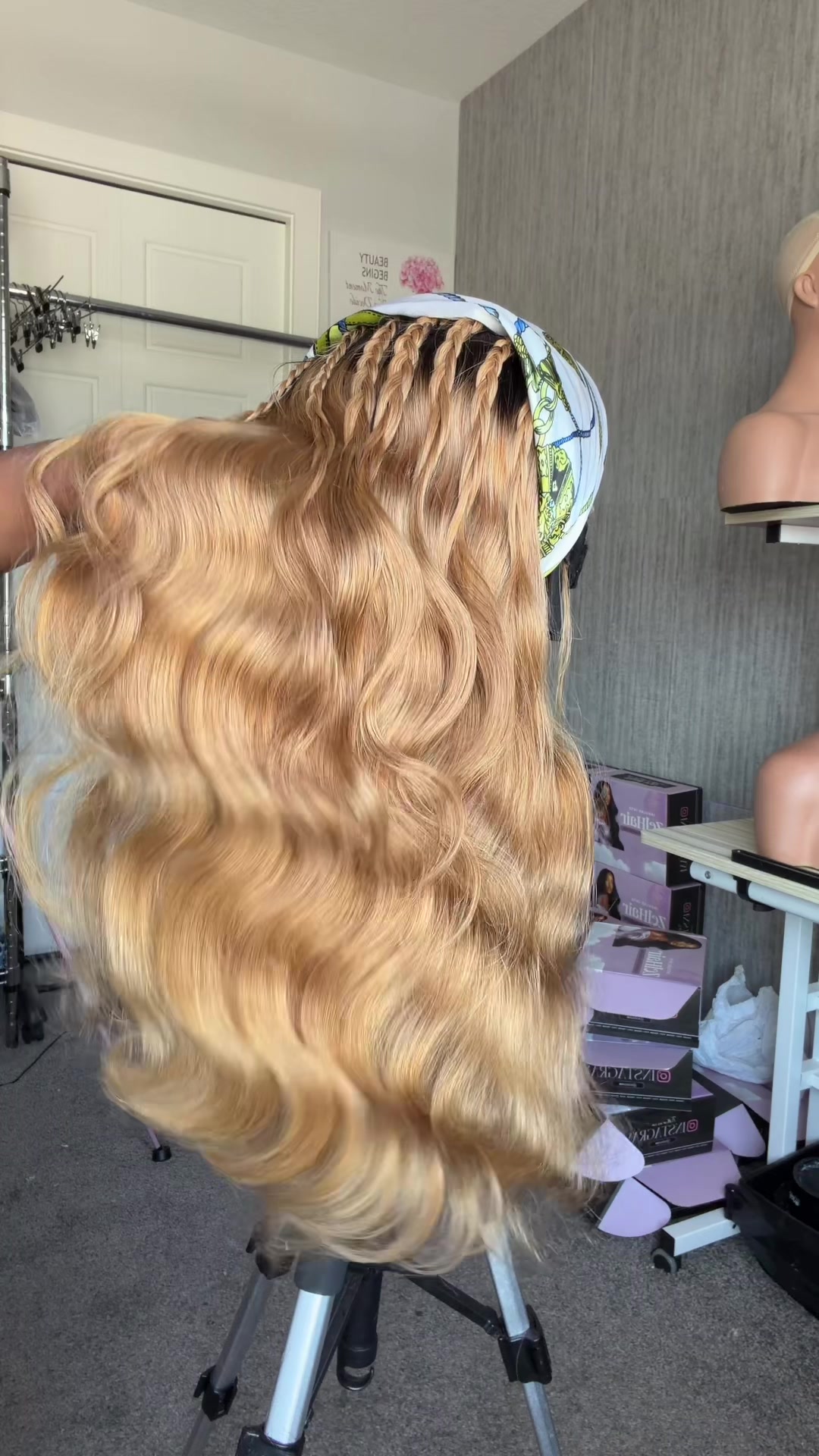 @Jozelhair🇨🇦